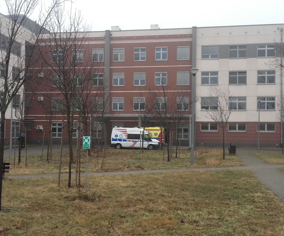 Nie zamkną psychiatrii w szpitalu przy Koszarowej. Planują za to remonty