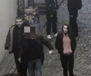Te osoby są podejrzane o rozbój w centrum Rzeszowa