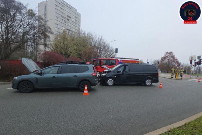 Wypadek karawanu wiozącego trumnę z ciałem. Szok w Warszawie