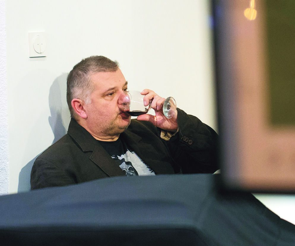 GLOBISZ PO UDARZE WRÓCIŁ NA SCENĘ
