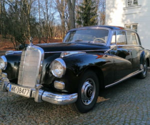 Rządowy Mercedes-Benz 300d Adenauer na sprzedaż