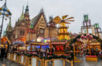 Wroclaw. Jarmark Bozonarodzeniowy juz otwarty.