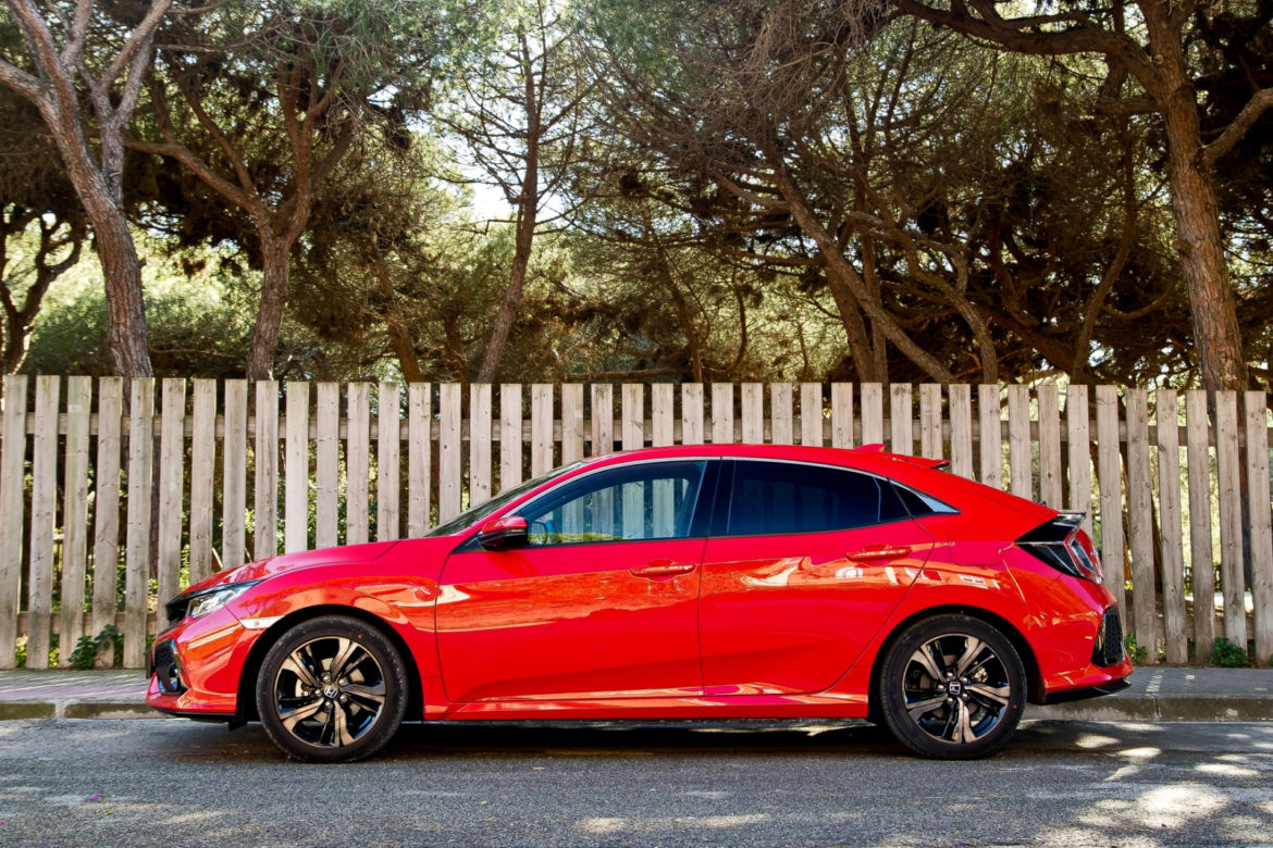 Honda Civic X 1.0 T i-VTEC 129 KM