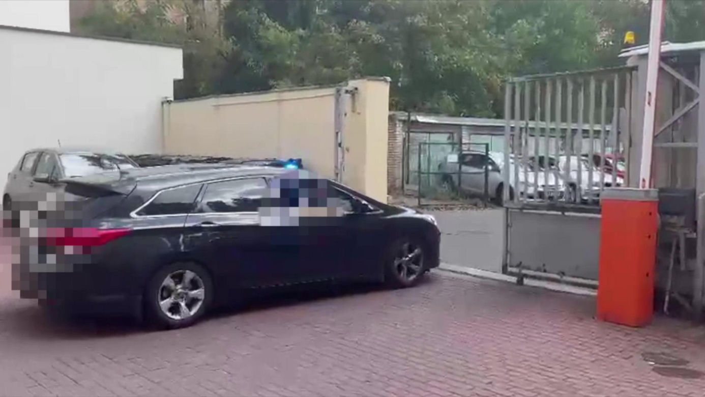 Białoruski gangster wpadł w Warszawie! Za handel bronią szukała go cała Europa