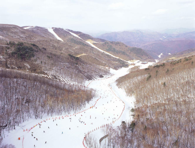 12 ośrodków narciarskich na ekscytującą zimę w Korei Południowej