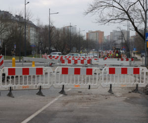 Przebudowa ulicy Sokratesa ciągnie się jak krew z nosa. Mieszkańcy są wściekli 