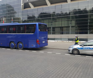 Bydgoszczy ruszyli na manifestację do Warszawy 