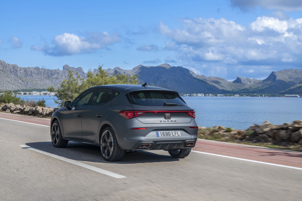 Nowa Cupra Leon (2021)