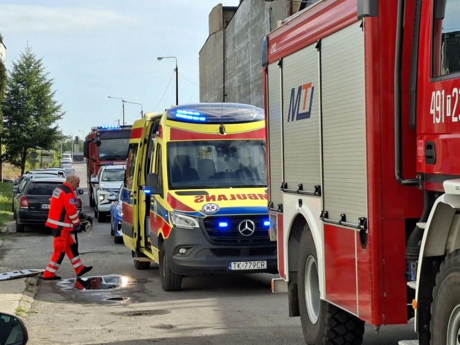 Ciężarówka najechała na kobietę. Poważny wypadek na terenie strefy ekonomicznej w Starachowicach