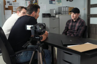 Barwy szczęścia, odcinek 3318: Łukasz powie Kodurowi i Majakowi, jak porwała go Agnieszka! Tak dał się jej podejść - ZDJĘCIA