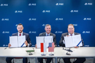 Rakiety Hydra 70 będą produkowane w Polsce. Wzmocnienie dla śmigłowców Apache i nowa broń na drony