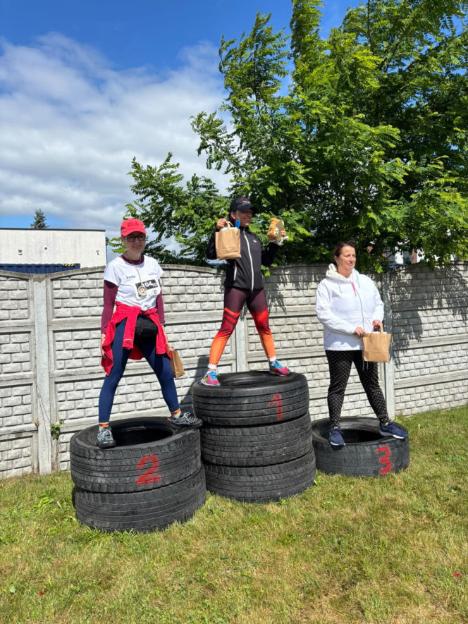 Trwa Ultramaraton Wsparcia i piknik rodzinny w Lesznie