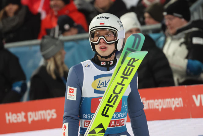 Kacper Tomasiak na T4S