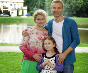 M jak miłość po wakacjach 2013. Marta (Dominika Ostałowska), Ania (Weronika Wachowska), Andrzej (Krystian Wieczorek)
