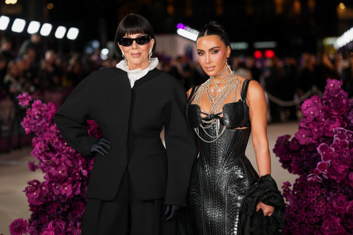 Kim Kardashian pozwana! Chodzi o słynną taśmę i matkę