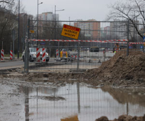 Przebudowa ulicy Sokratesa ciągnie się jak krew z nosa. Mieszkańcy są wściekli 