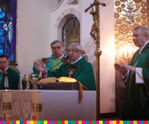 Bobrówka. Abp. Sławoj Leszek Głódź przyjechał w rodzinne strony. Obchodził ważną uroczystość [ZDJĘCIA]