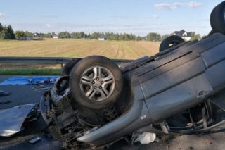 Tragiczny wypadek na Lubelszczyźnie. Zginęły trzy osoby [ZDJĘCIA]