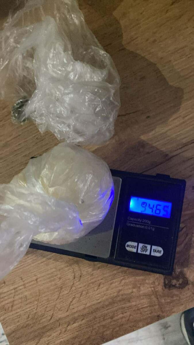 Zabezpieczał imprezę, został kopnięty w twarz. Długa lista zarzutów dla 29-latka z gminy Piaski