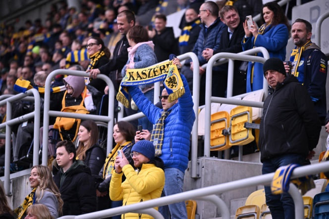 Arka Gdynia - Widzew Łódź: Zdjęcia kibiców i zawodników z meczu 25. kolejki PKO BP Ekstraklasy