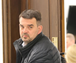 Nie noszą maseczki - niech zapłacą 2000 zł 