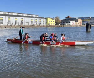 Wskocz ekipą do smoczej łodzi
