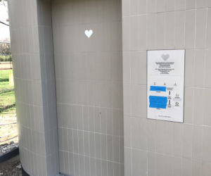 Automatyczna toaleta publiczna w Warszawie