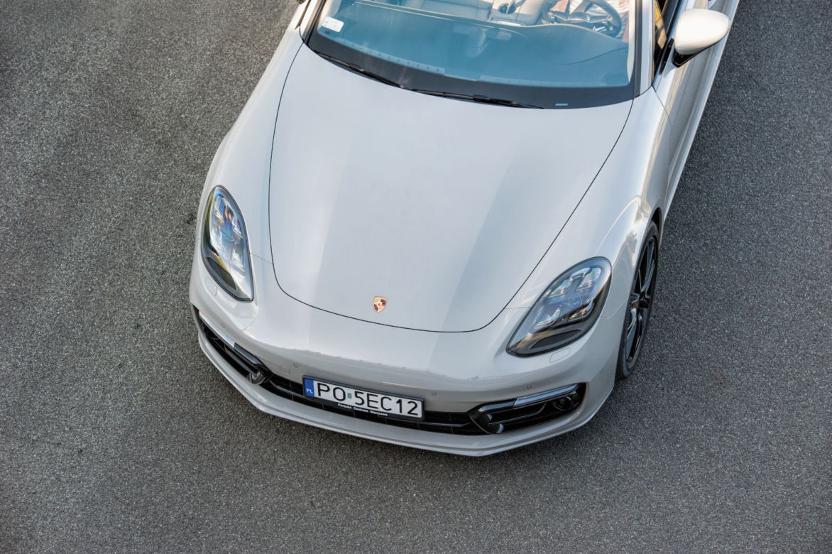 Porsche Panamera Turbo Sport Turismo 4.0 V8 550 KM