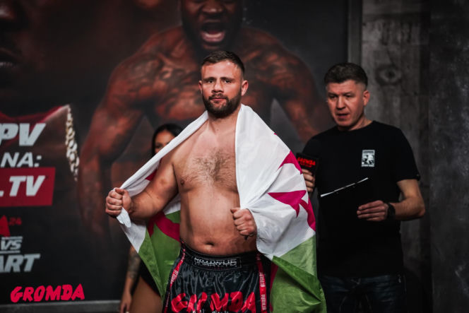 Ring girls Gromda 24