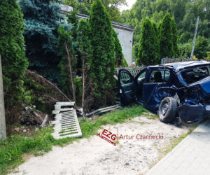 Wjechała pod wóz strażacki