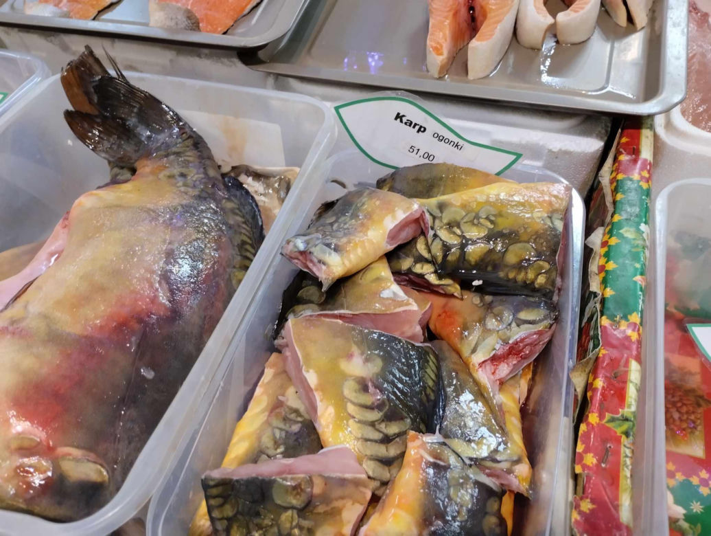 Ceny Karpia na bazarze Lotników i bazarze Wałbrzyska na Mokotowie