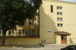 KWARANTANNA Sióstr Misjonarek z Warszawy - u kilku zakonnic stwierdzono indyjski wariant koronawirusa