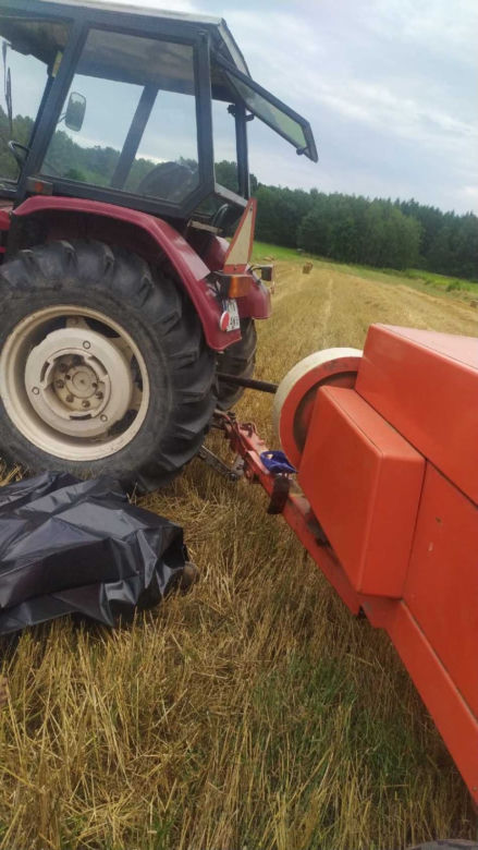 Zaczarnie. Nie żyje młody mężczyzna. Zmarł tragicznie podczas prac polowych