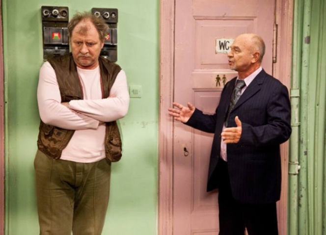 Świat według Kiepskich. Ferdek (Andrzej Grabowski), Marian Paździoch (Ryszard Kotys)