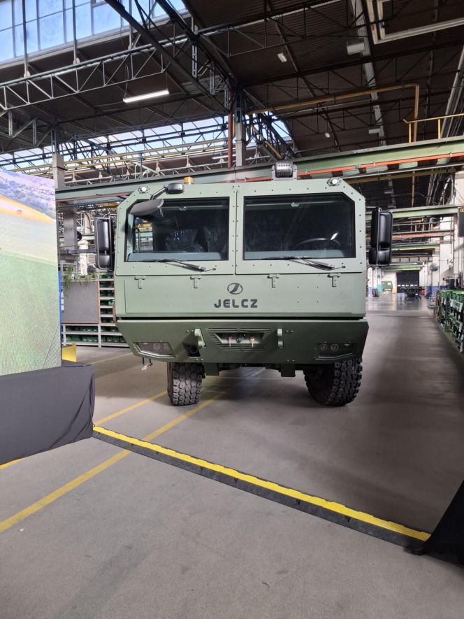 Nowa fabryka Jelcza. PGZ inwestuje setki milionów w strategiczną produkcję dla Wojska Polskiego