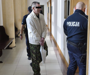 Zatłukł dziewczynę na śmierć 