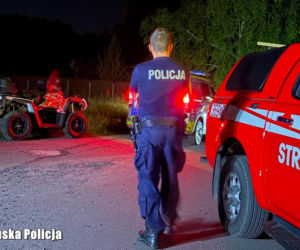 Trwa dramatyczna walka z czasem! Policja i strażacy szukają 76-letniego Janusza