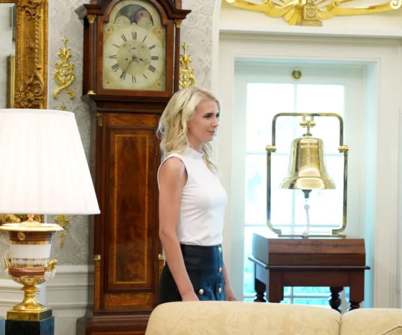 Listy asystentki do Trumpa wyciekły! Jesteś dla mnie wszystkim