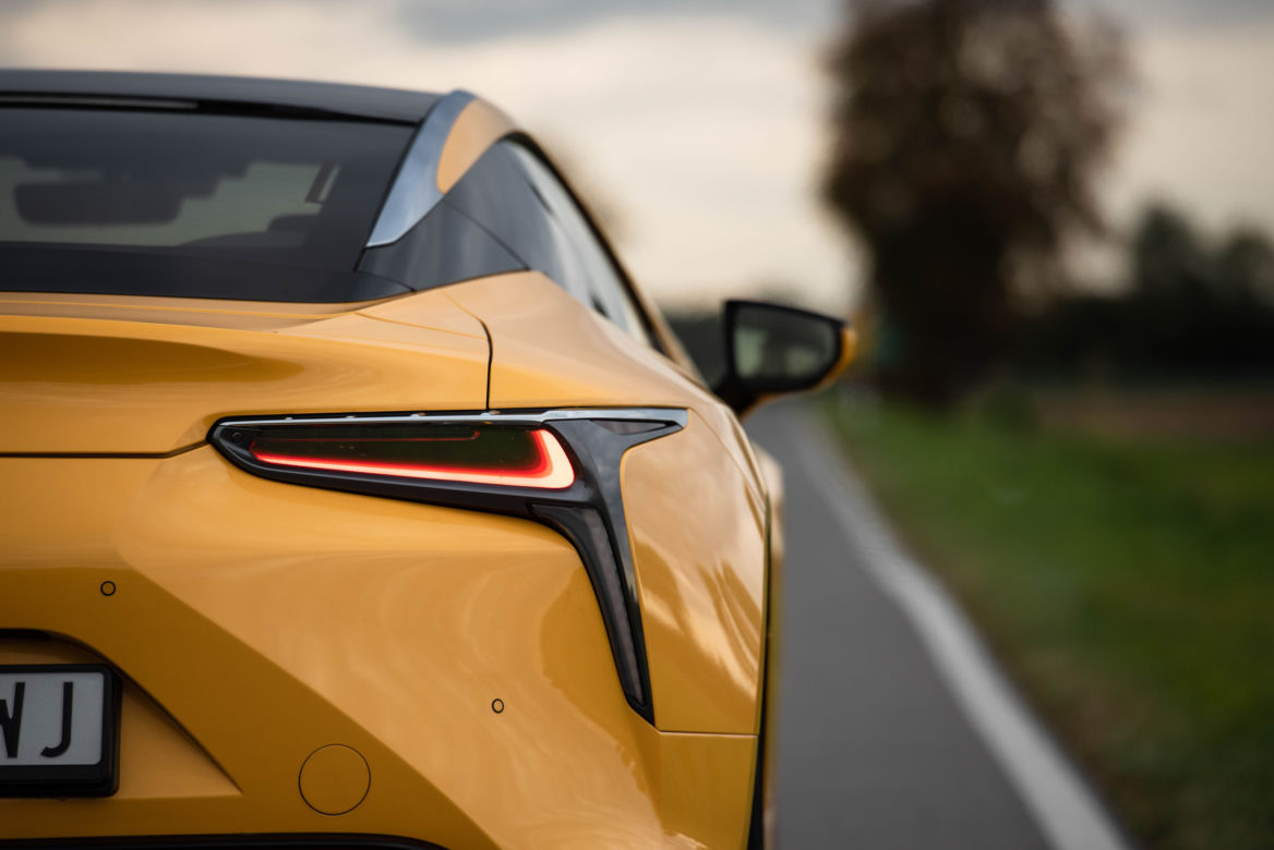 Lexus LC 500 Yellow Edition 5.0 V8