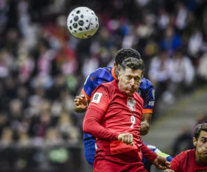 Ujawniono zarobki Roberta Lewandowskiego. Tak wypadł na tle Cristiano Ronaldo