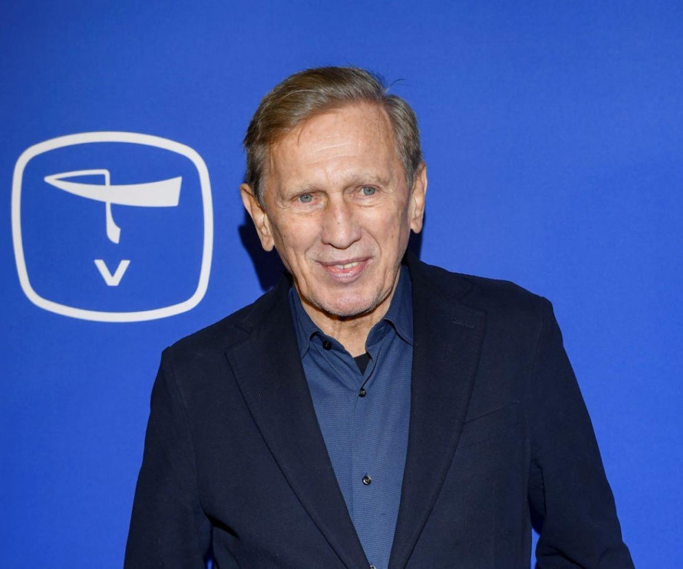Tak zmienił się Jan Englert. Zaczynał jako 13-latek w Kanale, a tak wygląda dzisiaj wielki mistrz