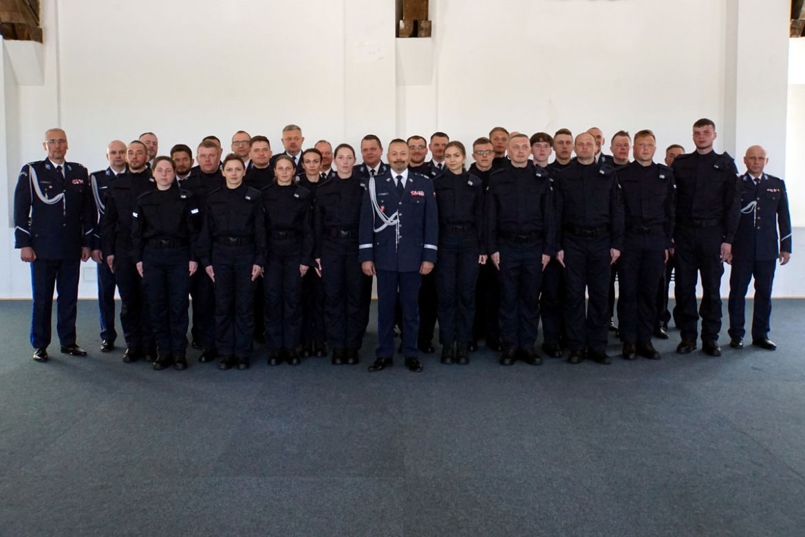 Ślubowanie nowych policjantów w Olsztynie [ZDJĘCIA]