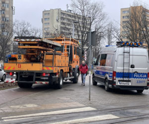 Piesza potrącona przez tramwaj. Składy na objazdach