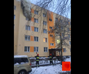 Dramatyczny pożar w Krakowie! Mężczyzna prawie spłonął! Uratował go balkon