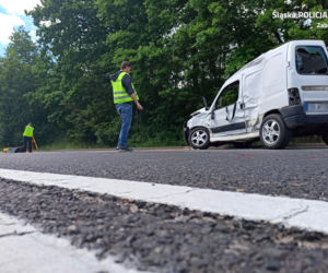 Zabrze: Ranny z wypadku na DK88 zmarł w szpitalu. Obrażenia okazały się zbyt poważne 