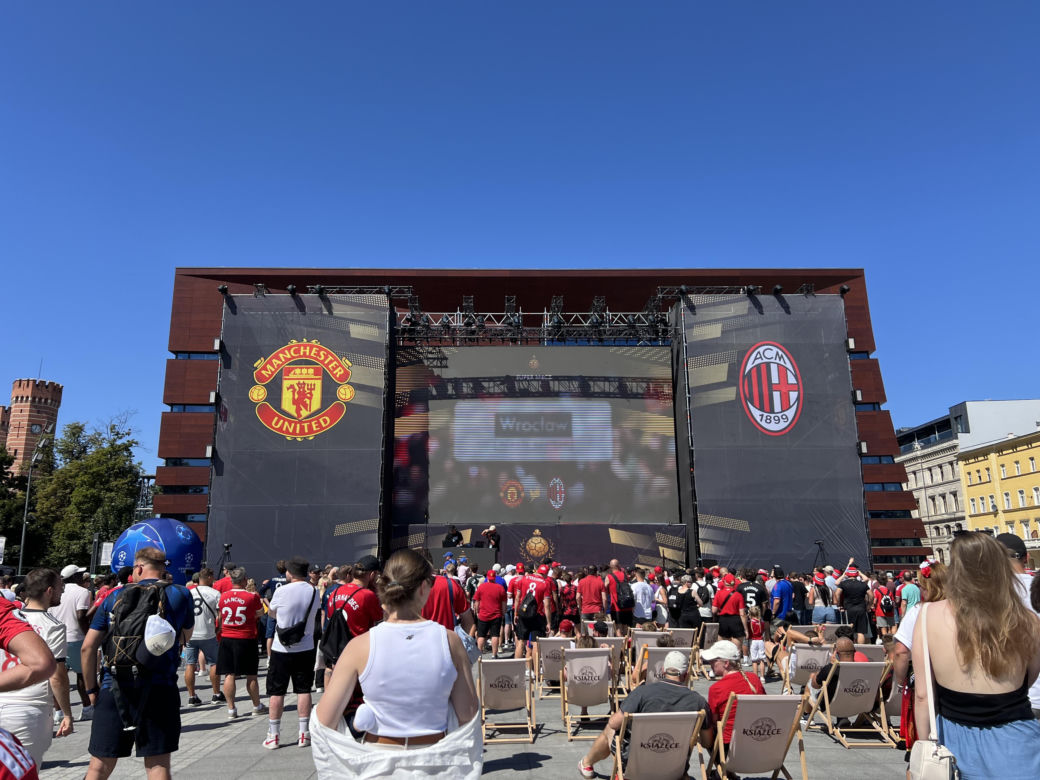 Kibice Manchesteru United i Milanu