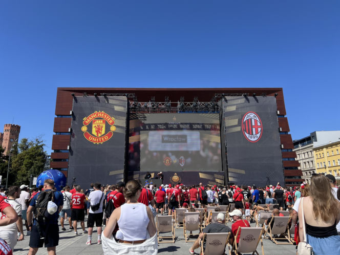 Kibice Manchesteru United i Milanu