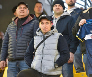 PRES Grupa Dewloperska Toruń - Abramczyk Polonia Bydgoszcz, zdjęcia kibiców i zawodników z pożegnania Adriana Miedzińskiego