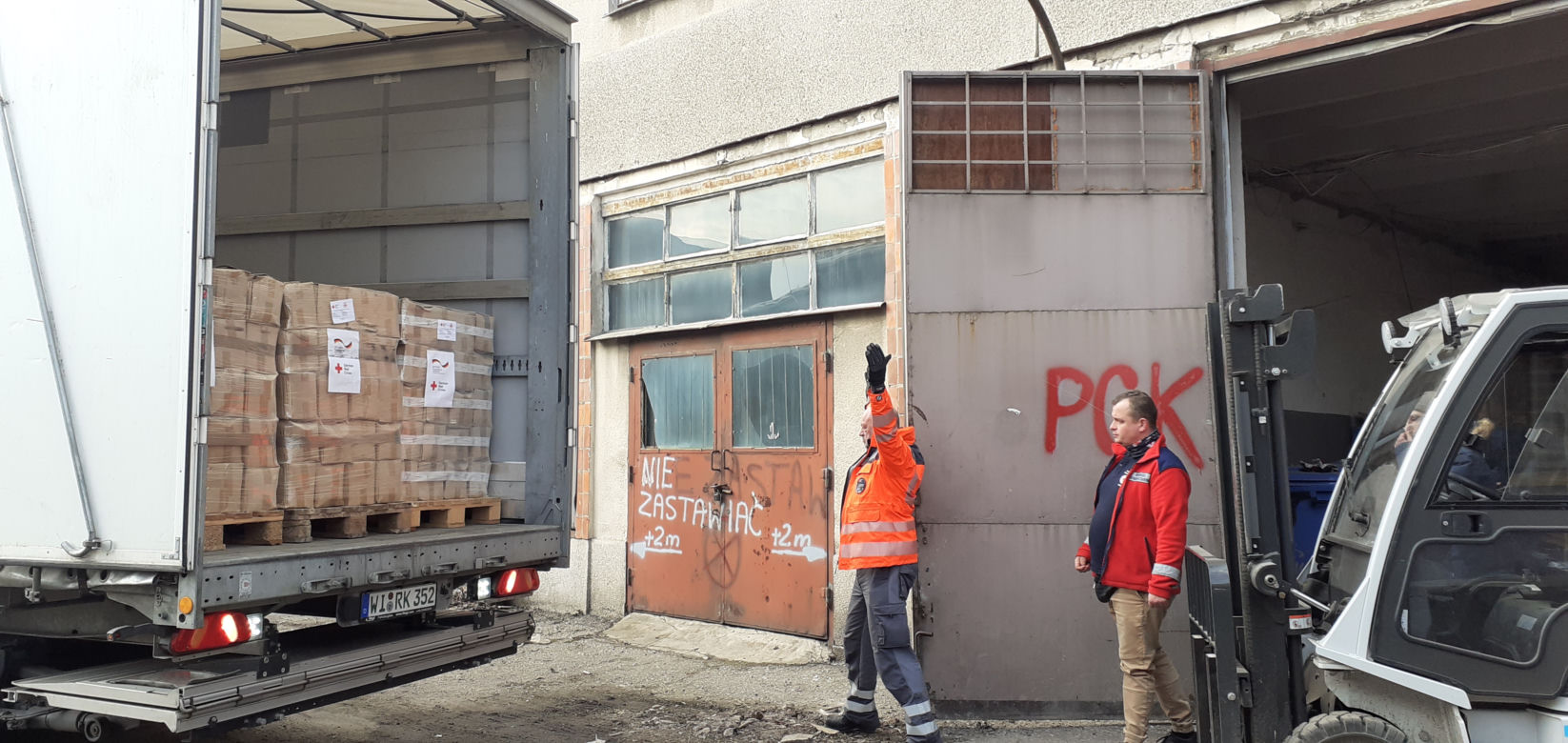 Niemiecka pomoc dla Ukraińców dotarła do Lublina [GALERIA]