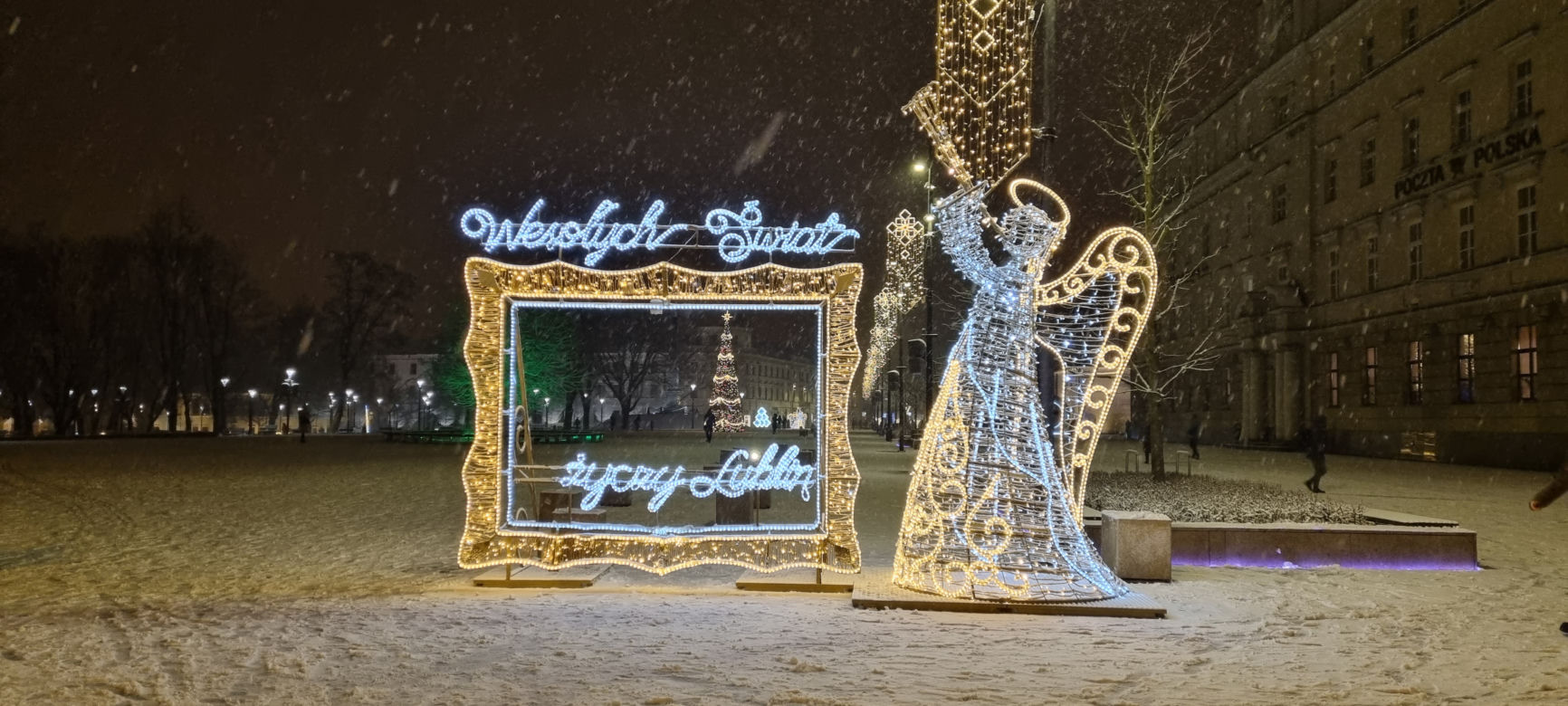W Lublinie czuć klimat zbliżających się świąt. Iluminacje już świecą [GALERIA]